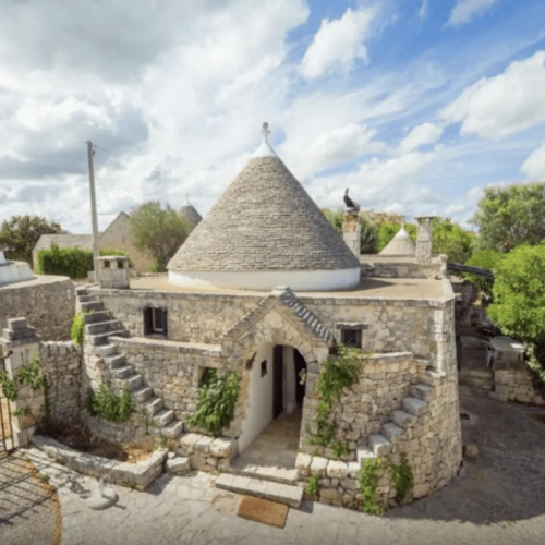 trullo-del-tiglio-facciata-serale.jpg